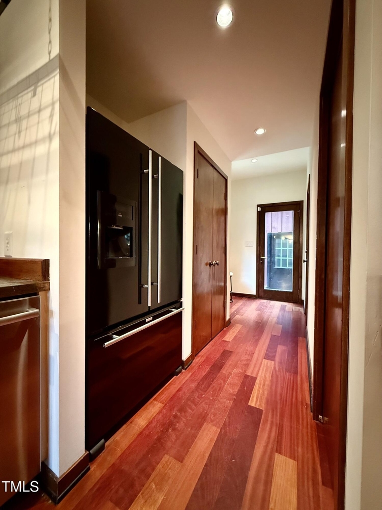 5820 Ten Springs Lane - Photo 9