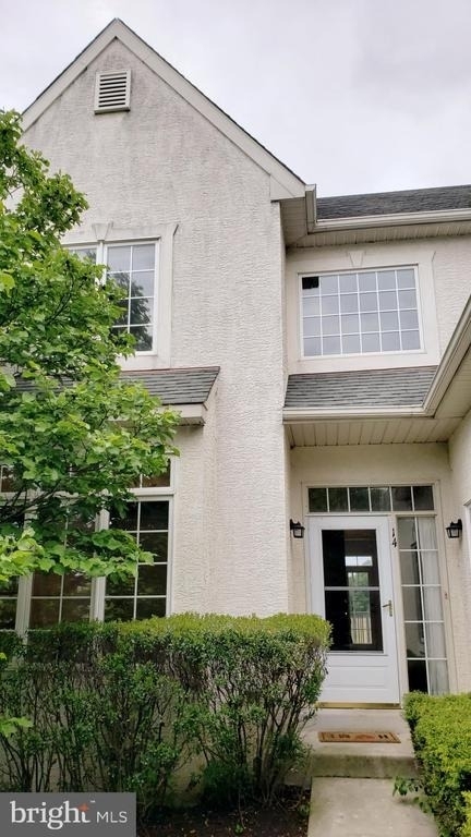 14 Hayworth Circle - Photo 0