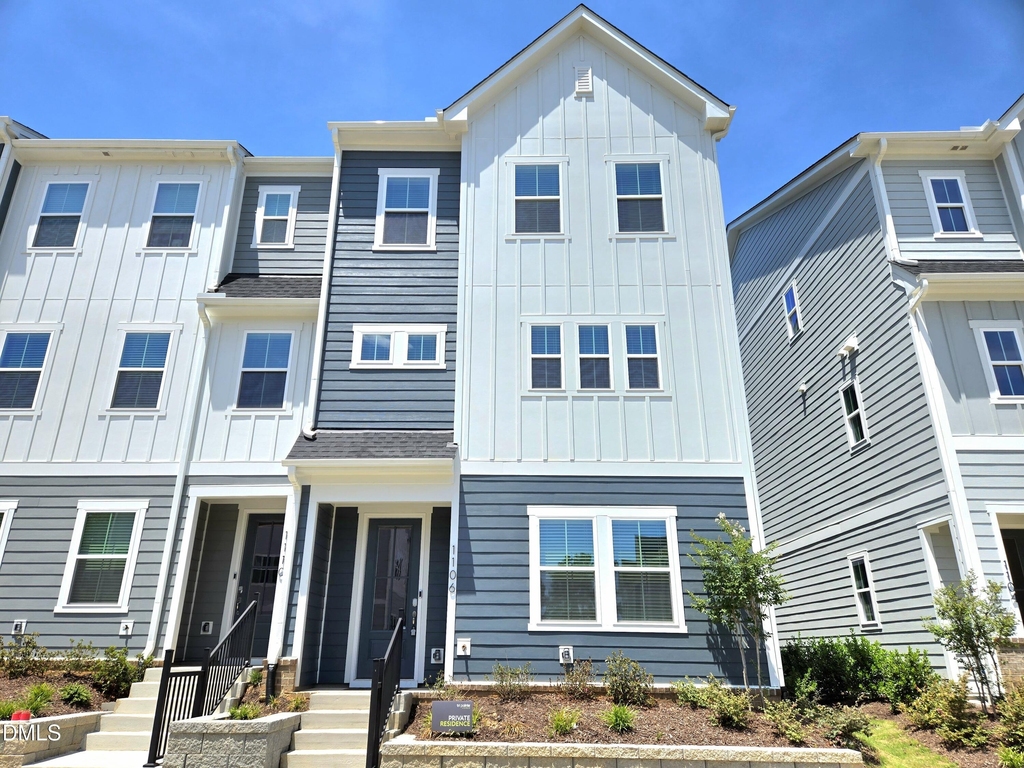 1106 Holding Village Way - Photo 0