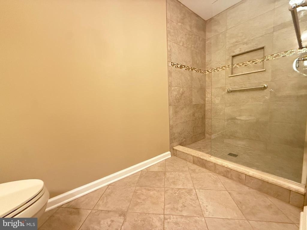 3705 Waltham Court - Photo 8