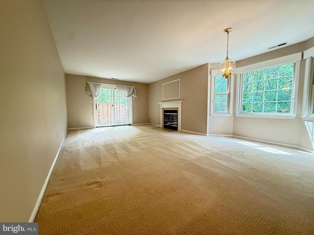 3705 Waltham Court - Photo 3