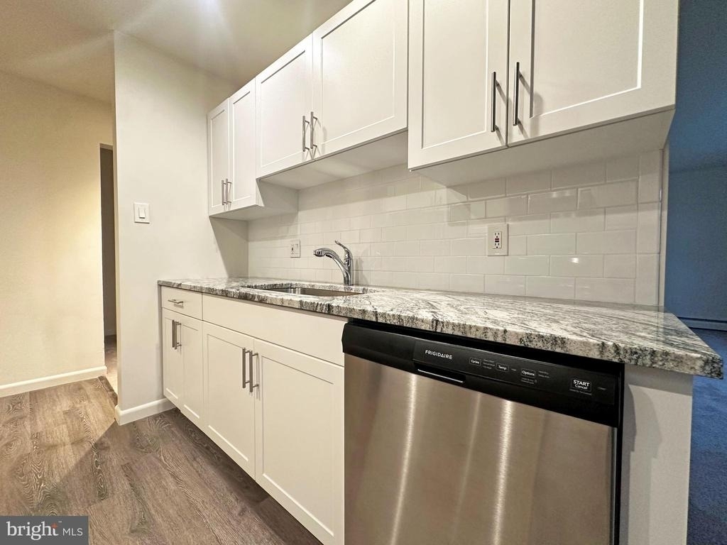 200 Spruce Street - Photo 1