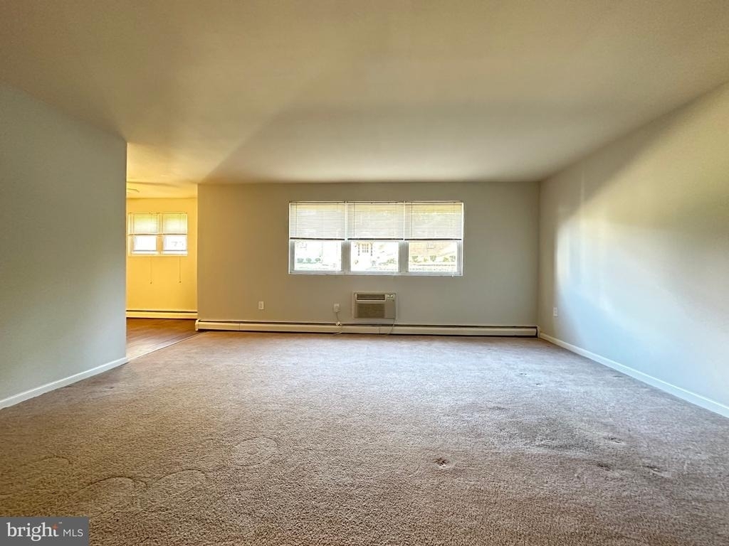200 Spruce Street - Photo 7