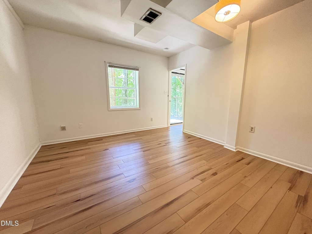 216 Greene Street - Photo 11