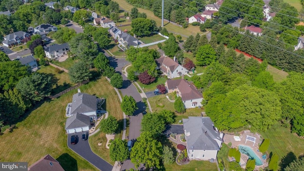 61 Amherst Way - Photo 61