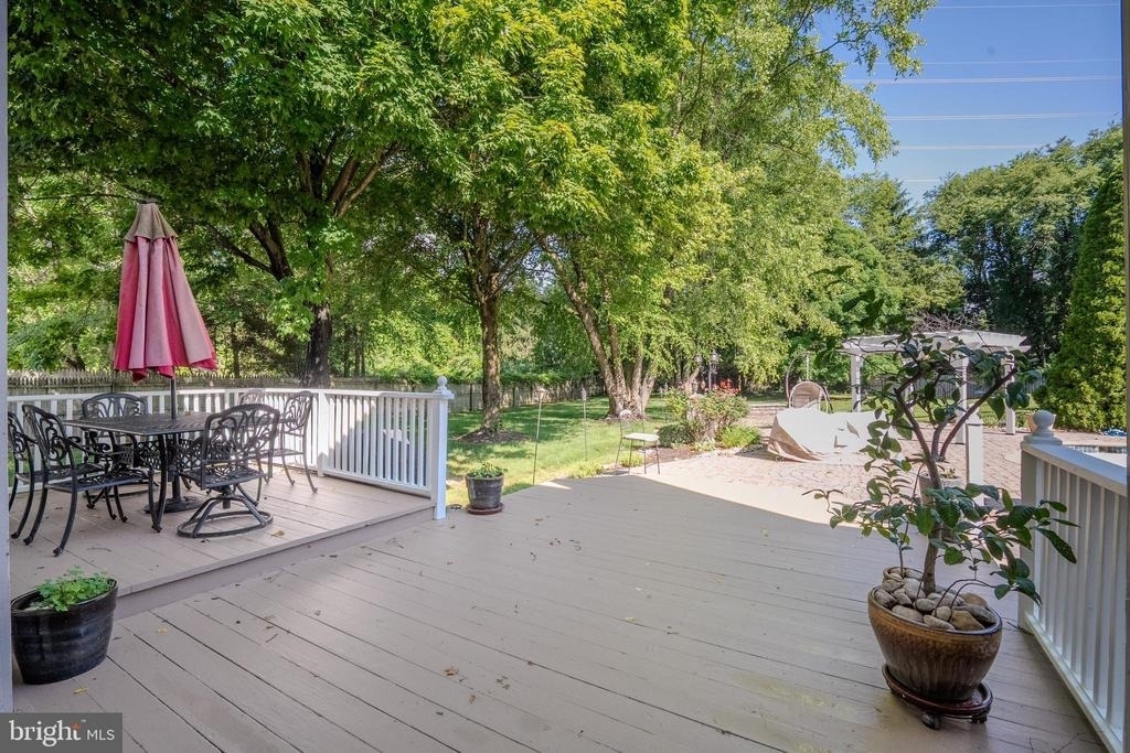 61 Amherst Way - Photo 47
