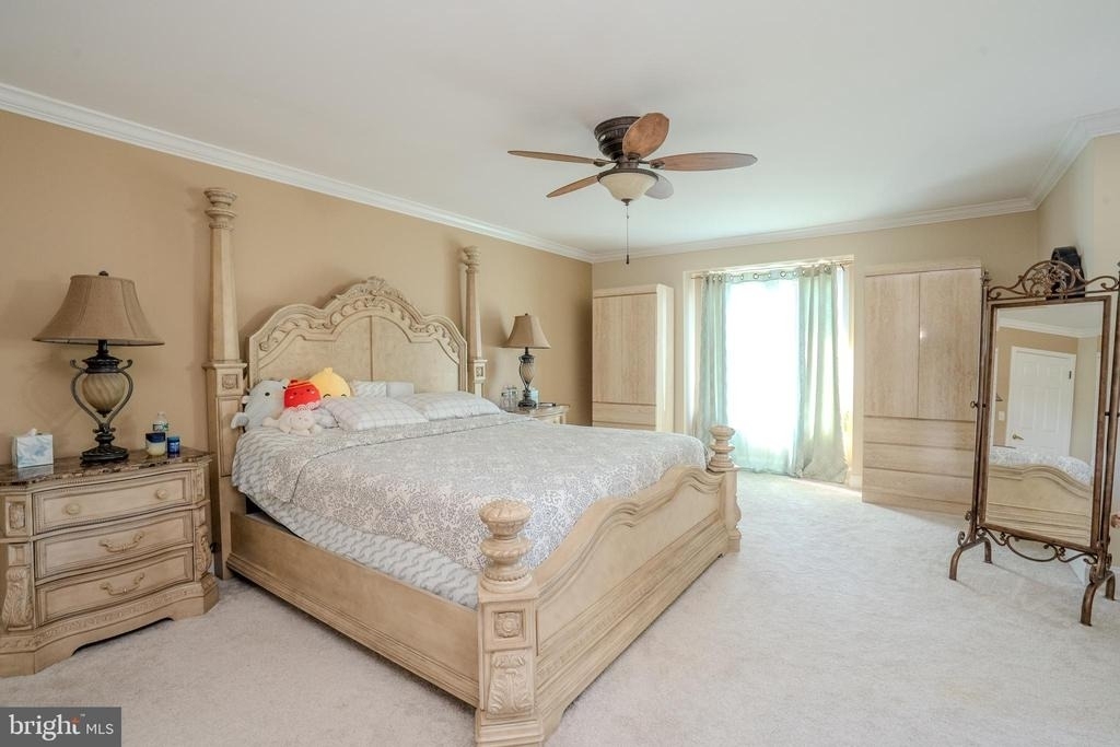 61 Amherst Way - Photo 34