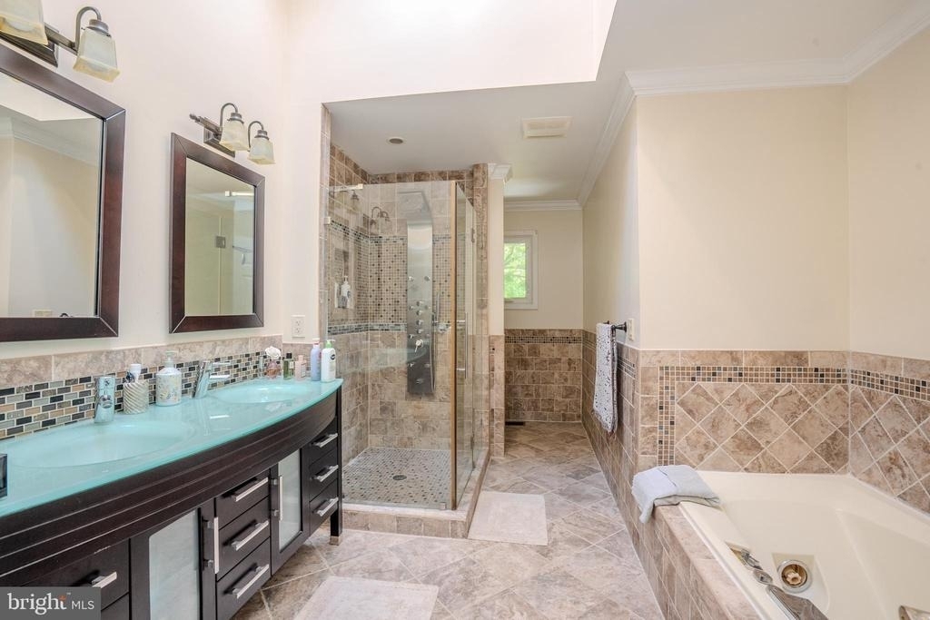 61 Amherst Way - Photo 37