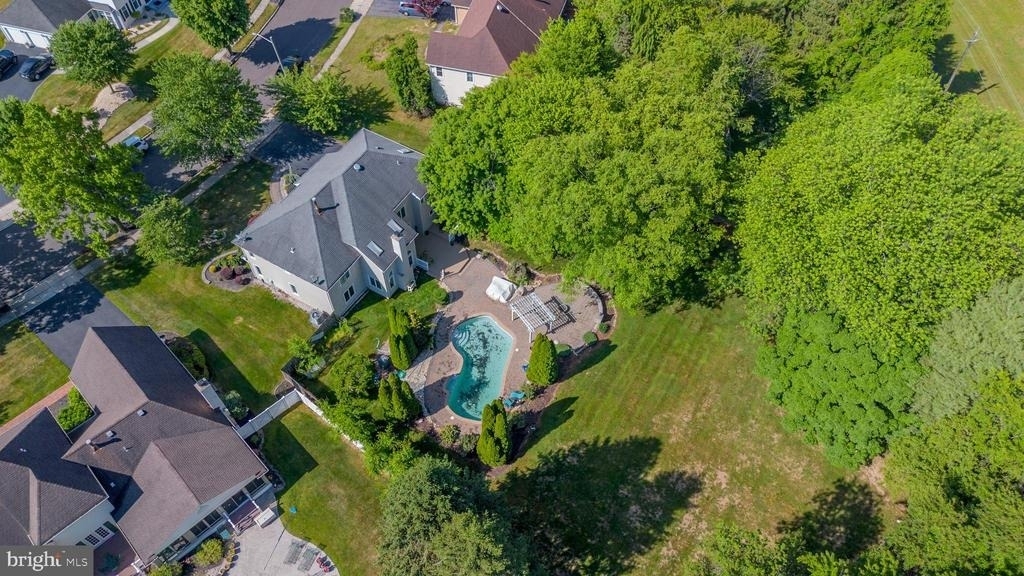 61 Amherst Way - Photo 65