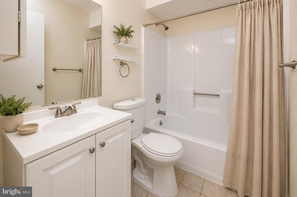 339 Woodlake Drive - Photo 16