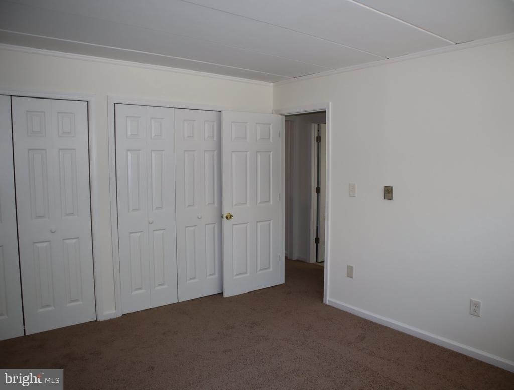 319 Camden Avenue - Photo 9