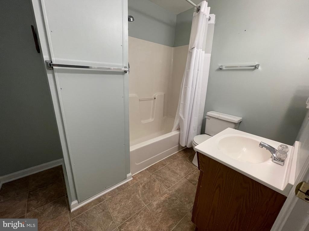 21707 Harrison Street - Photo 18