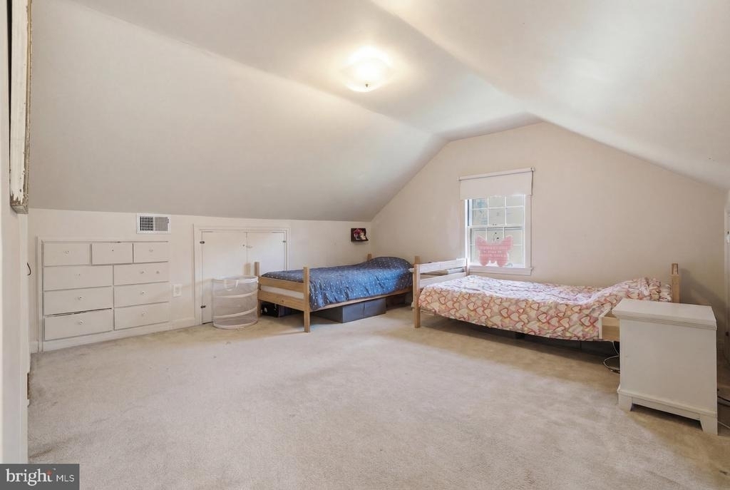 7322 Edmonston Road - Photo 32