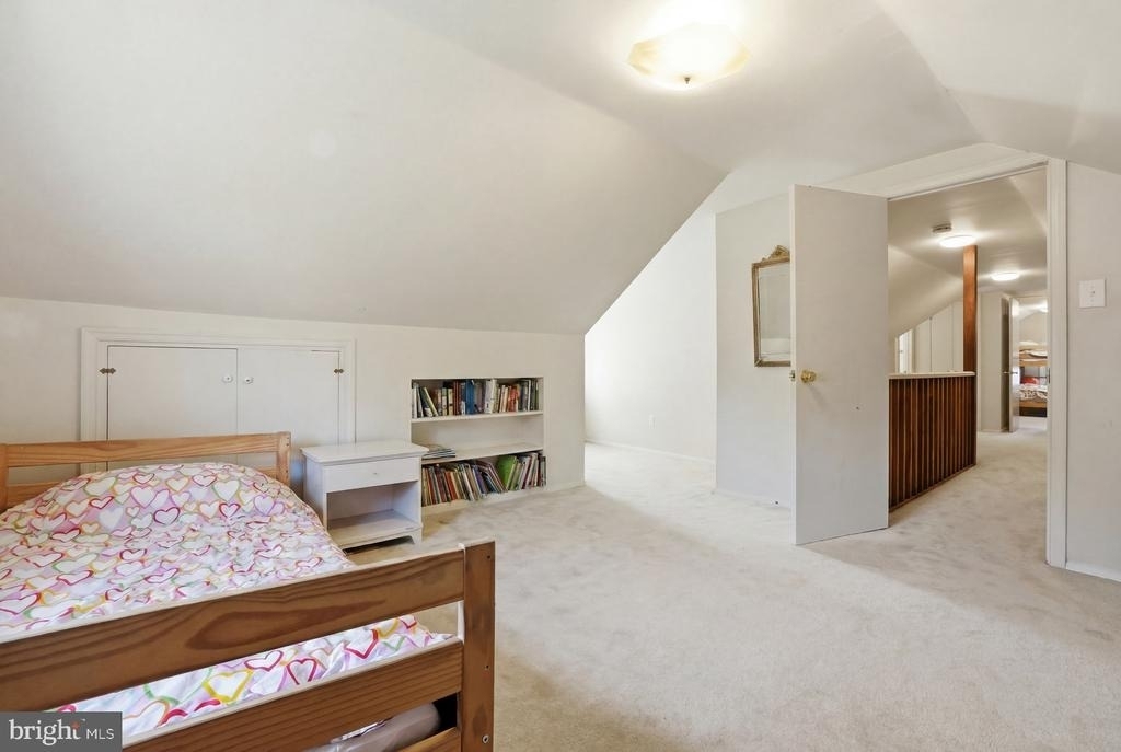 7322 Edmonston Road - Photo 33
