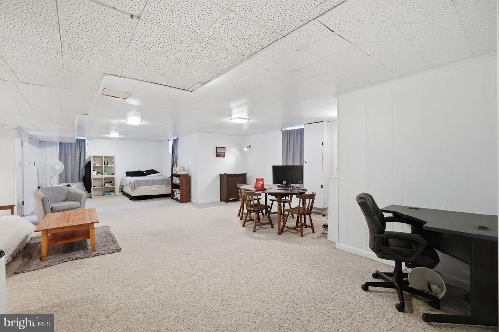 7322 Edmonston Road - Photo 46