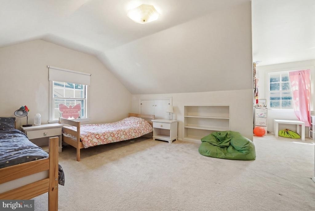 7322 Edmonston Road - Photo 35