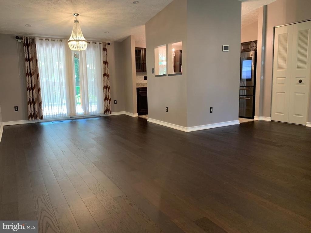 20328 Watkins Meadow Drive - Photo 5
