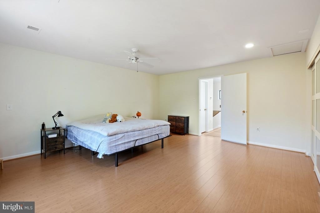 5351 Strathmore Avenue - Photo 15