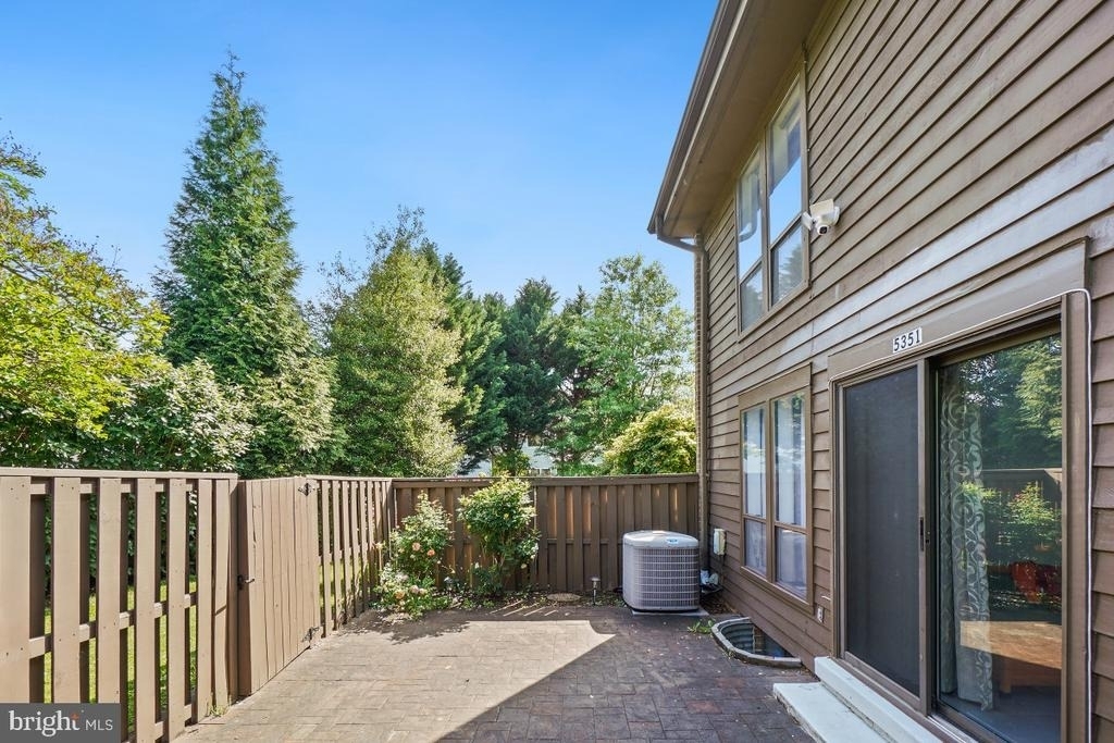 5351 Strathmore Avenue - Photo 25