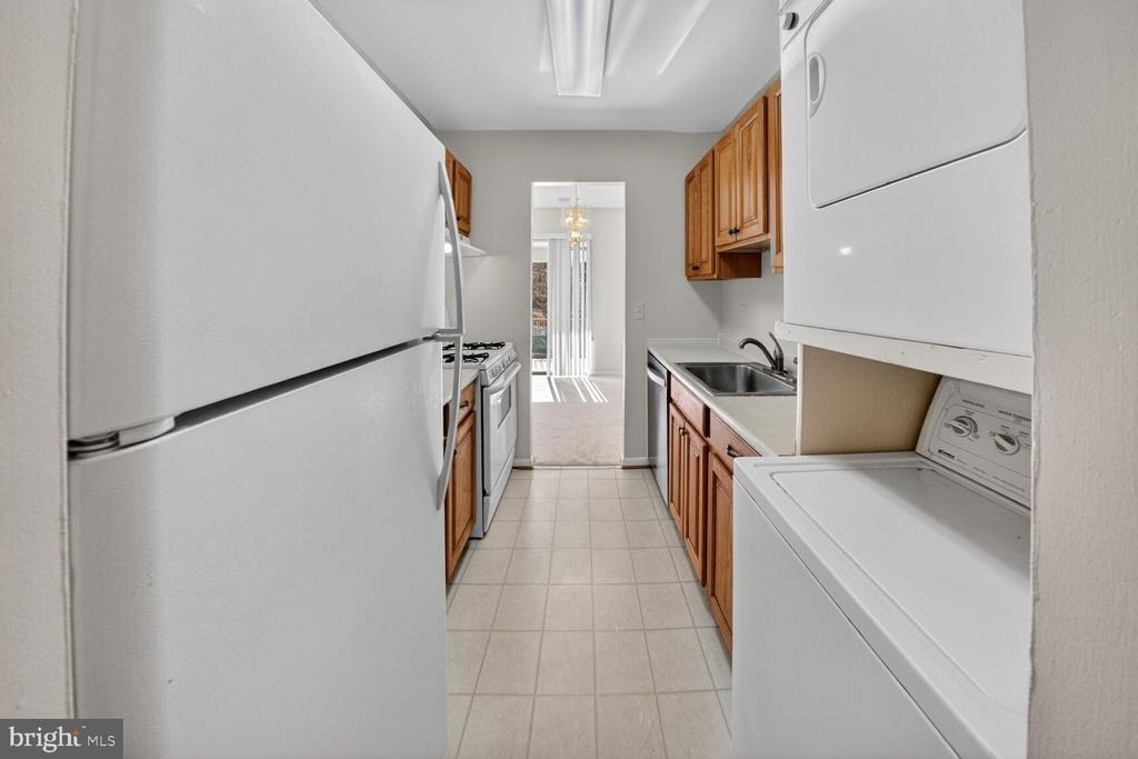 3364 Hewitt Avenue - Photo 9