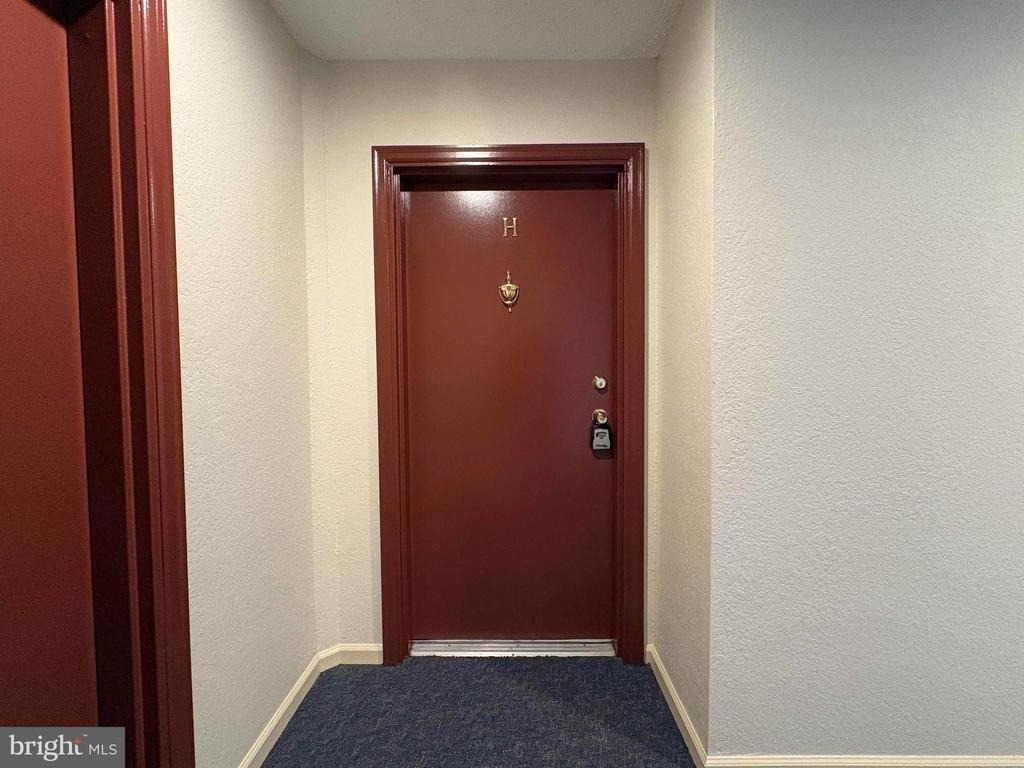 12212 Eagles Nest Court - Photo 2
