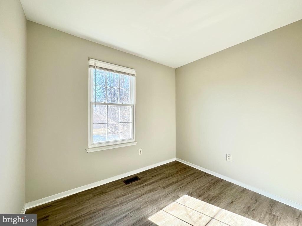 402 Carousel Court - Photo 21
