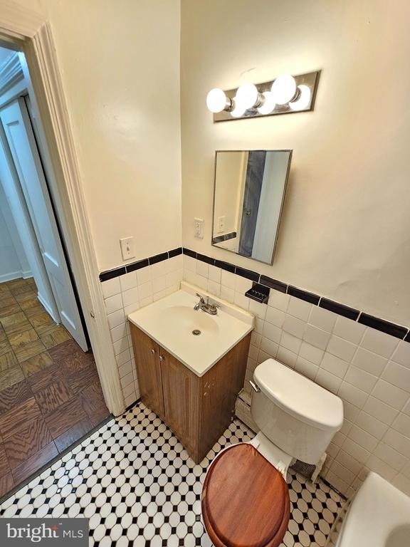 8711 Plymouth Street - Photo 18