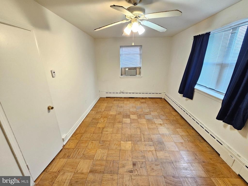 8711 Plymouth Street - Photo 3