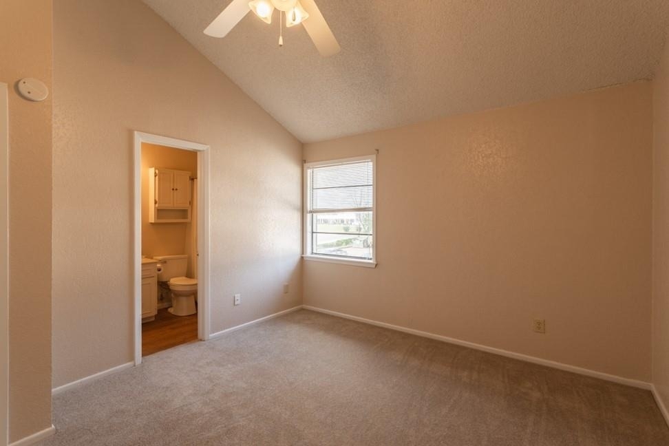 1602 Mill St - Photo 15