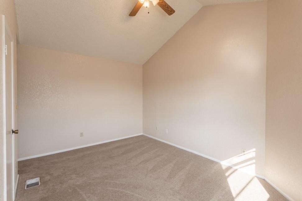 1602 Mill St - Photo 23