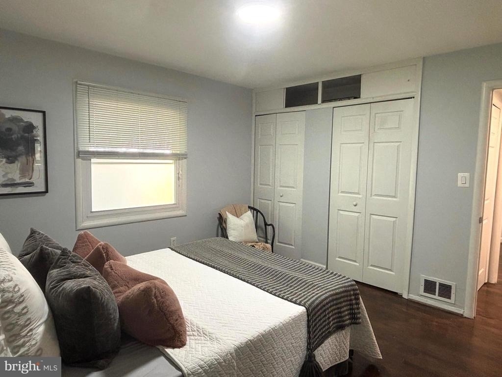 5702 Denfield Road - Photo 13