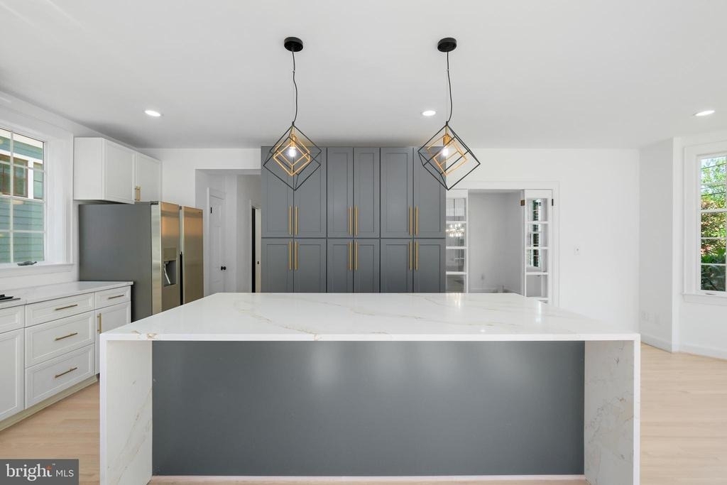 4400 Ridge Street - Photo 4