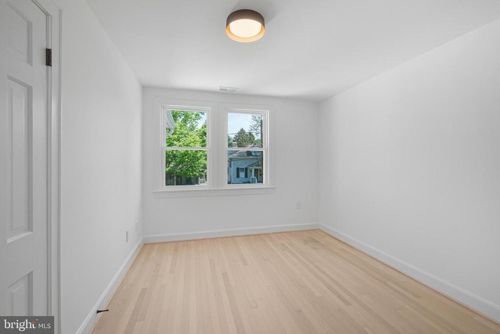 4400 Ridge Street - Photo 20