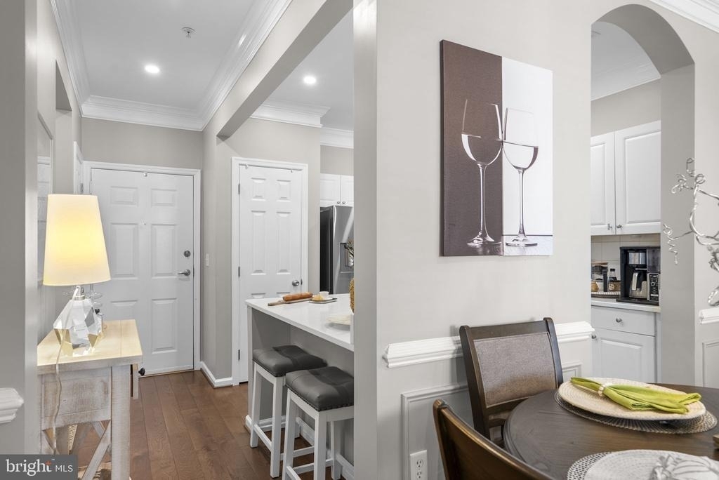 27 Booth Street - Photo 15