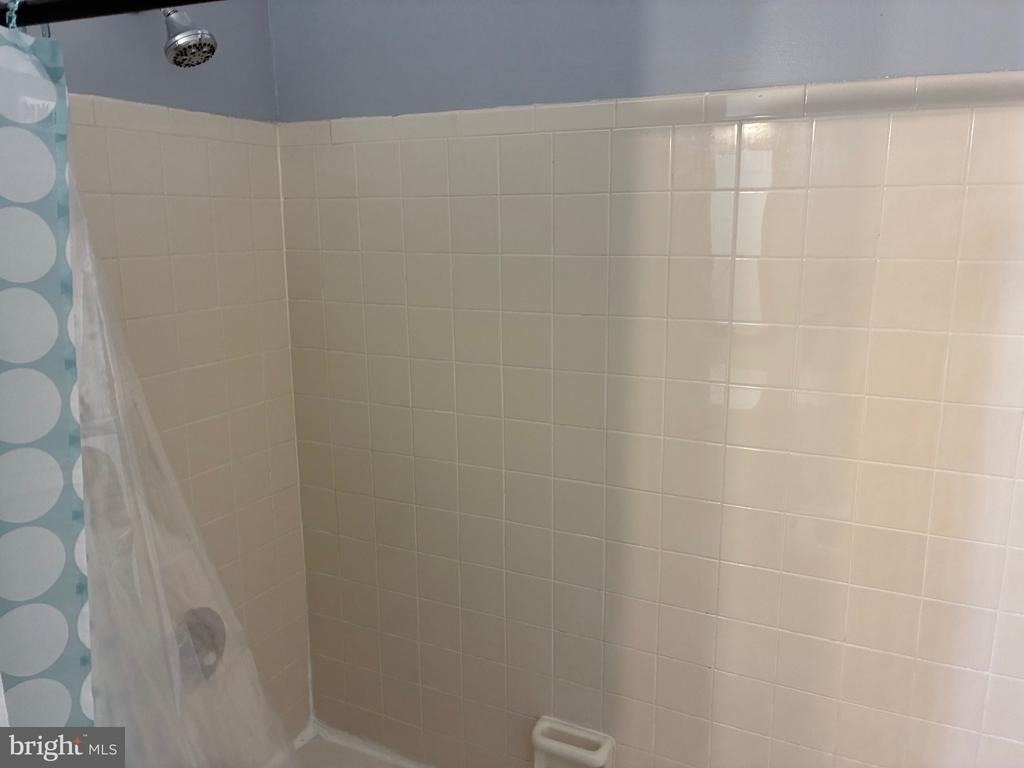 903 Woodbridge Court - Photo 15