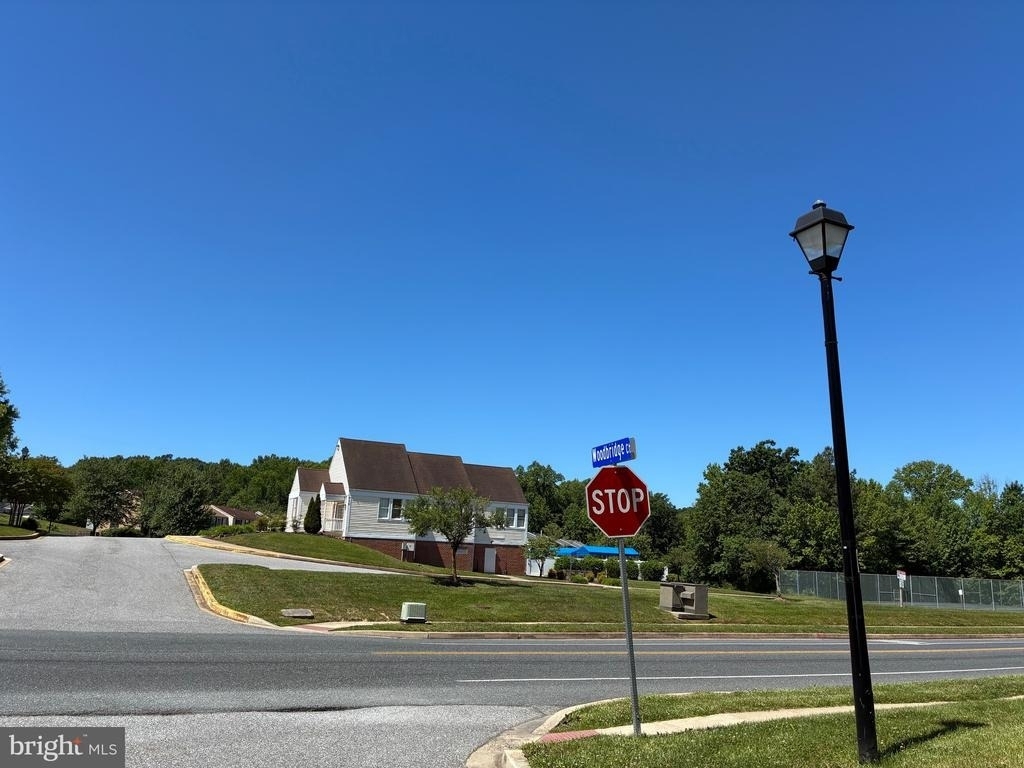 903 Woodbridge Court - Photo 29