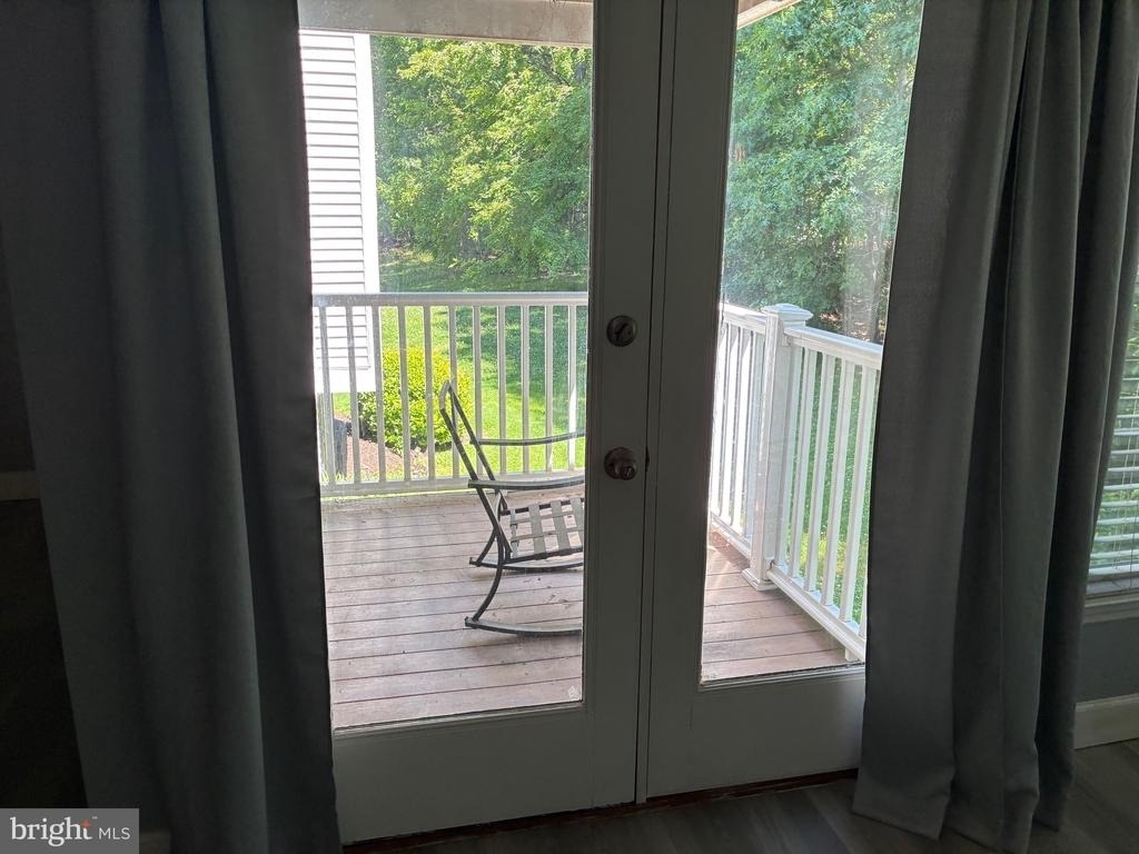 903 Woodbridge Court - Photo 25