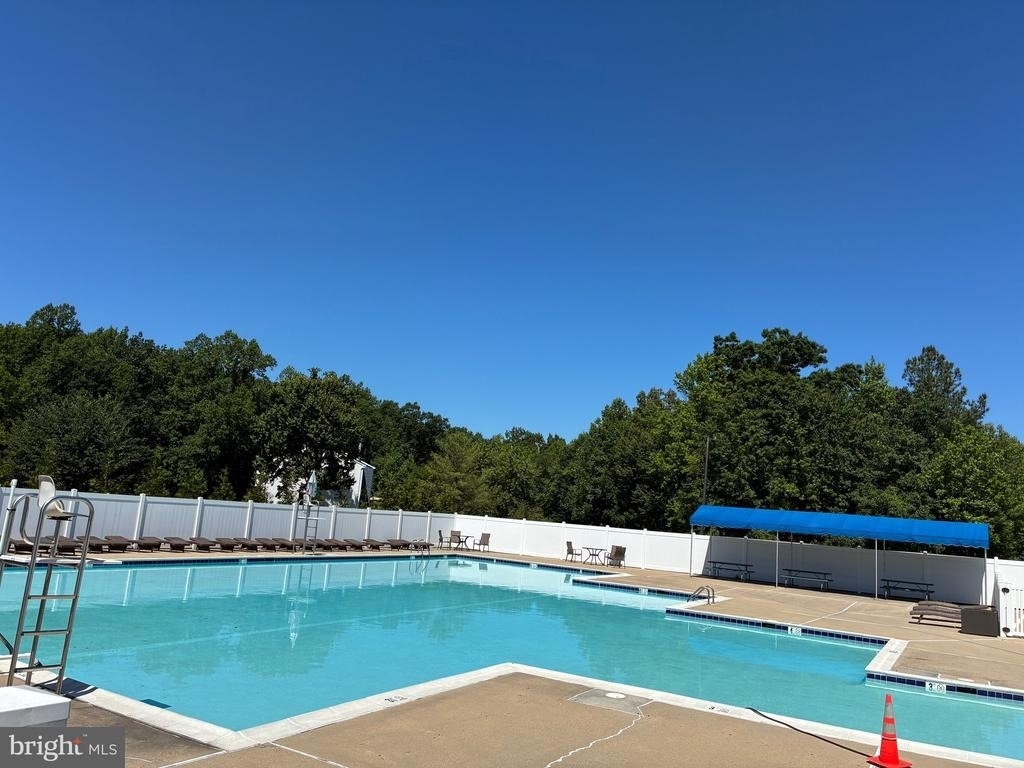 903 Woodbridge Court - Photo 35