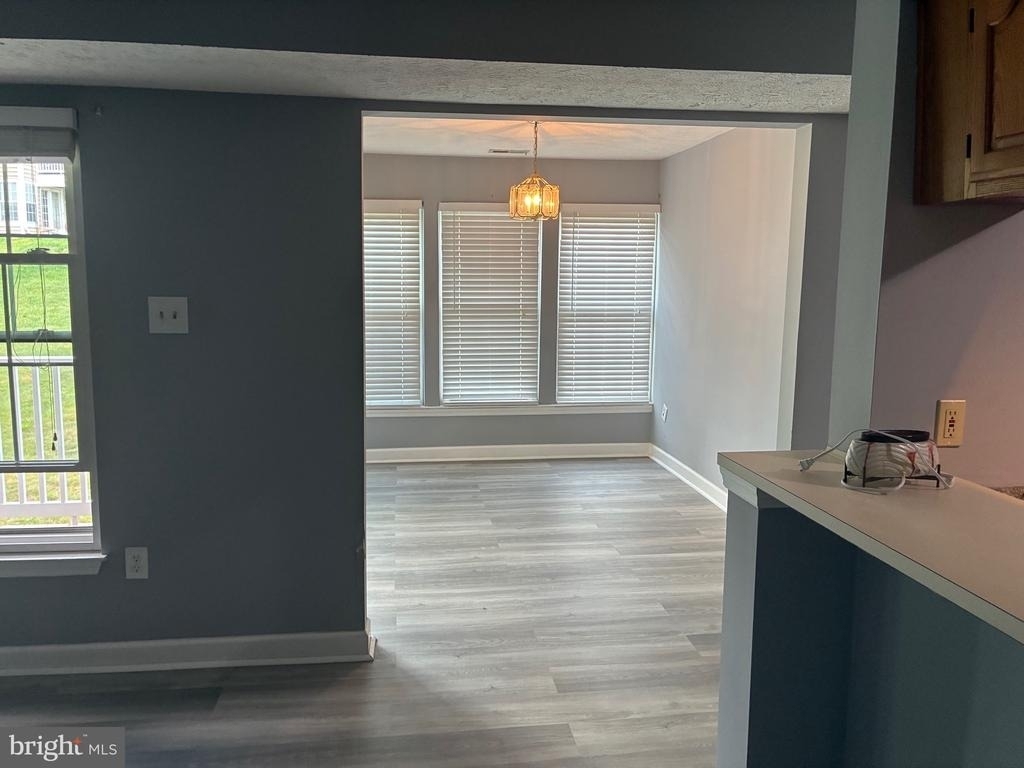 901 Cedar Crest Court - Photo 7