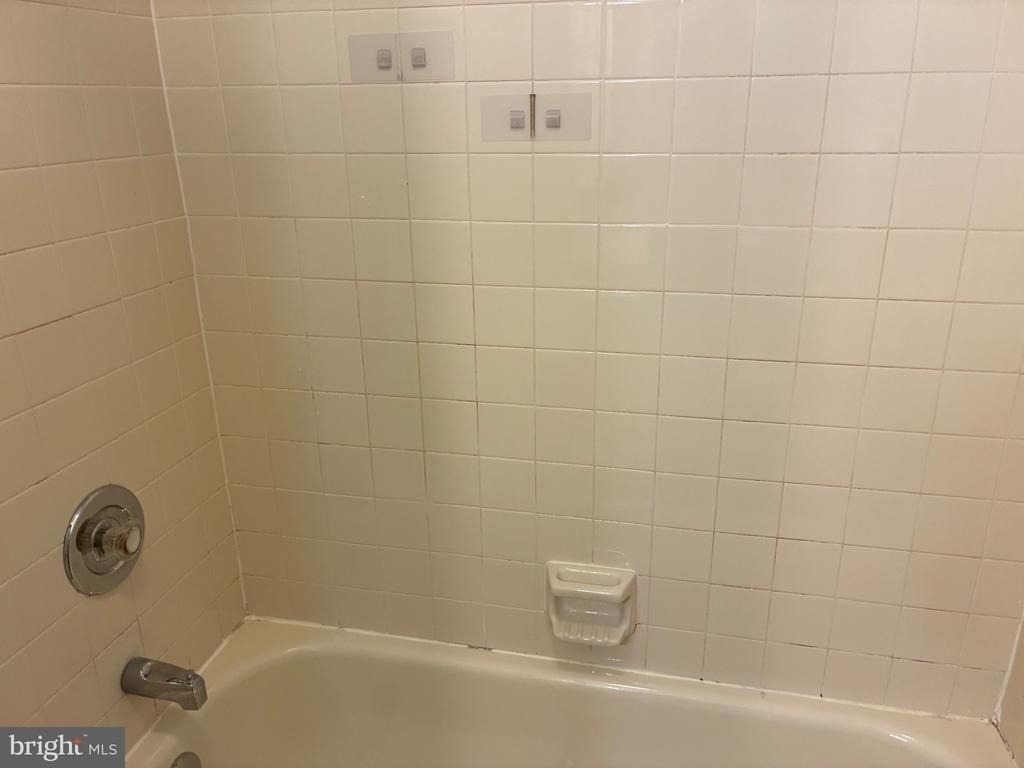 901 Cedar Crest Court - Photo 25
