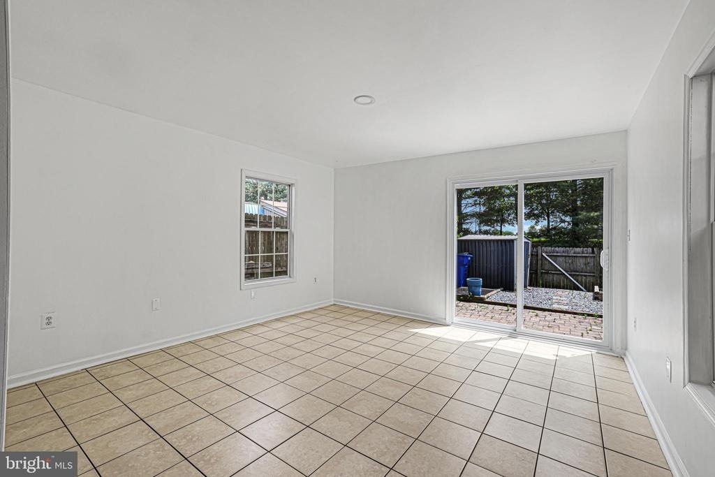 1134 Providence Court - Photo 10