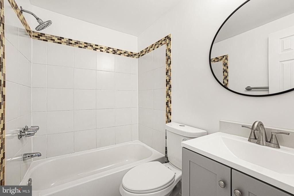 1134 Providence Court - Photo 14