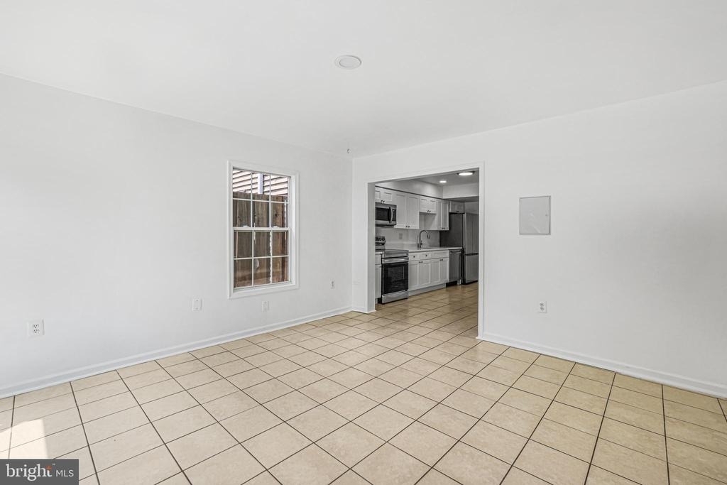 1134 Providence Court - Photo 12