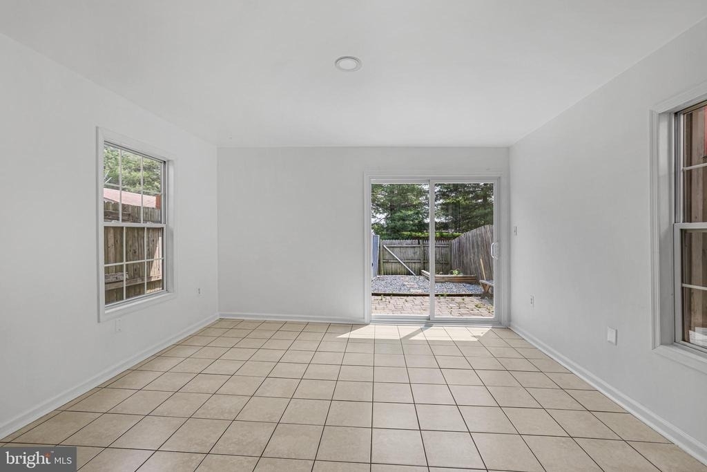 1134 Providence Court - Photo 11