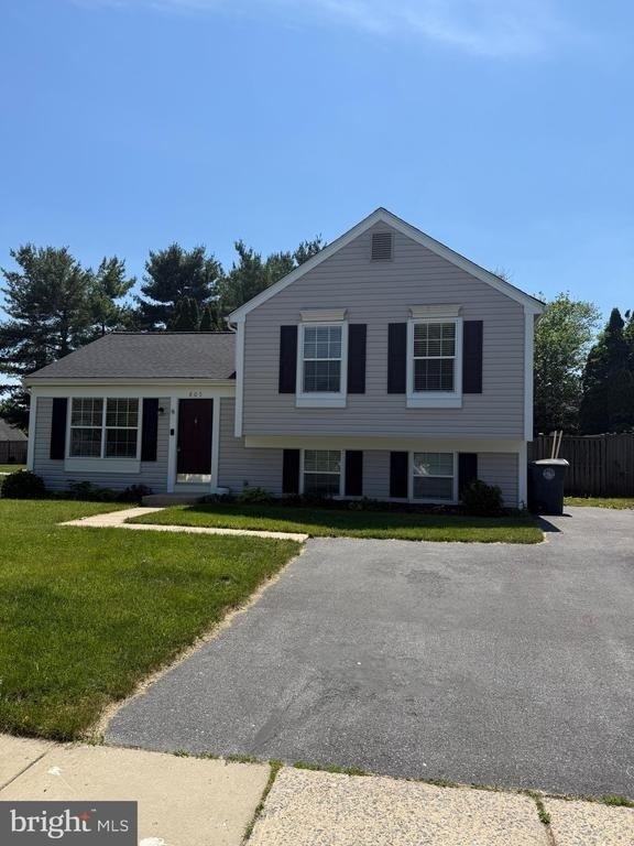 805 London Court - Photo 3