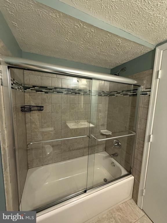 805 London Court - Photo 20