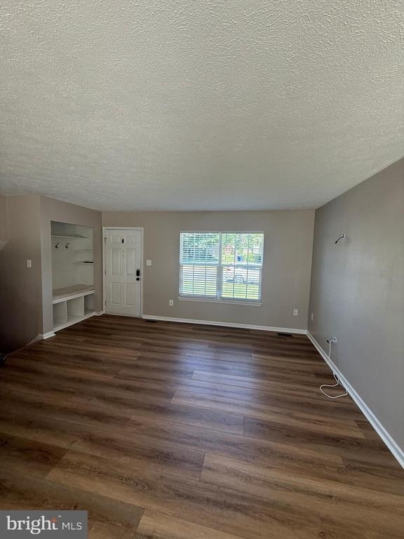 805 London Court - Photo 6