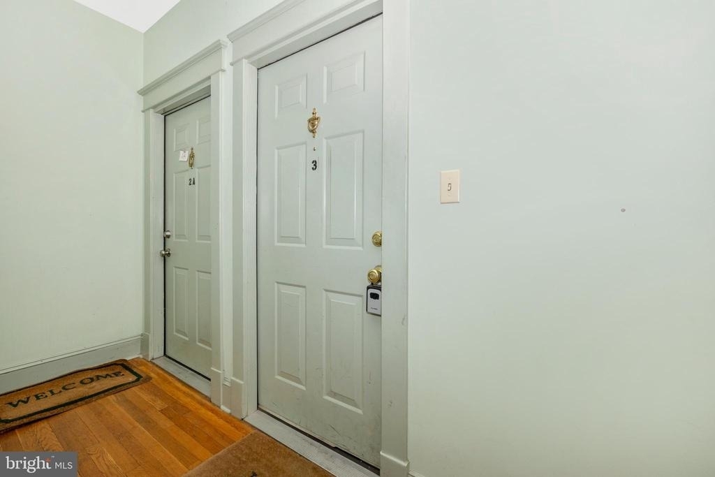 231 Market Street N - Photo 4