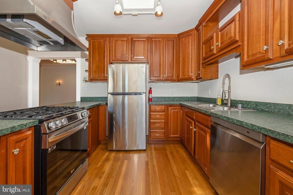 231 Market Street N - Photo 21