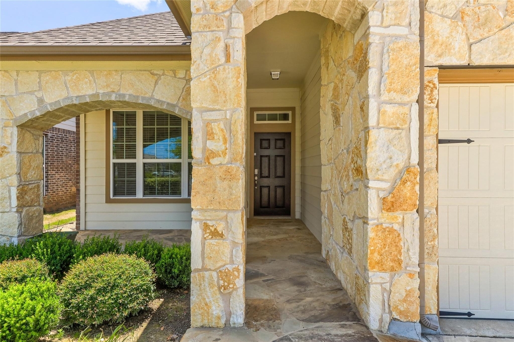 205 Penna Ln - Photo 1